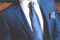 «У чиновника костюм стоит как моя годовая пенсия»