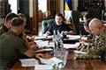 Зеленский согласовал с Драпатым и Хмарой новые цели для ударов по РФ