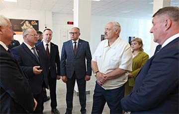 Лукашенко потребовал от «Горизонта» лампочку