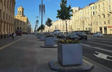 Менчукі абураныя «азеляненнем» праспекта Незалежнасці