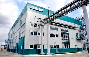 В Татарстане произошел масштабный пожар на химическом заводе «Сибур»