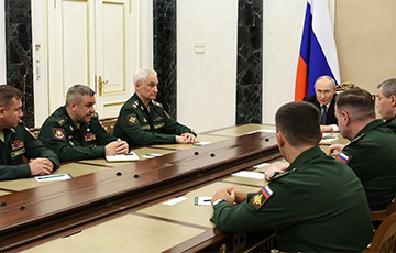 Путин сменил двух ключевых командующих в Украине