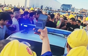 Кітайскія рабочыя паднялі бунт у Расіі