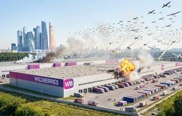 Появилось видео удара ВСУ по крупнейшему складу Wildberries под Москвой