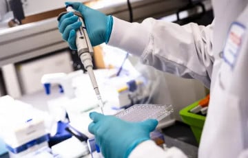 Акции Moderna взлетели на 160% после успешного испытания вакцины от рака