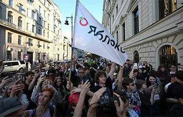 Маладыя расіяне прыдумалі новую мову нязгоды з вайной