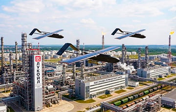 Украинские дроны второй раз за месяц атаковали один из крупнейших российских НПЗ
