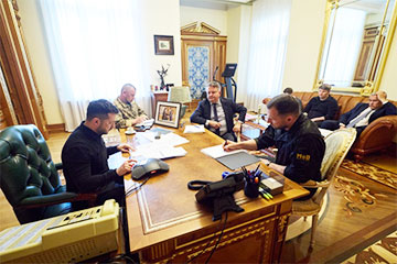 Зеленский провел двухчасовую беседу с Макроном