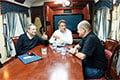 Макрон и Драги с помощью вина убеждали Шольца поддержать Украину