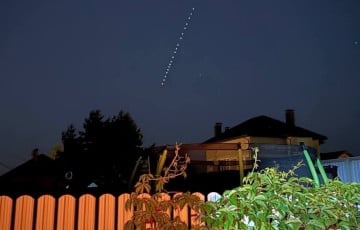 Над РФ заметили необычную активность Starlink