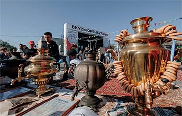 «Турыстаў з РФ ставяць у тупік назвы ў меню беларускіх рэстаранаў»