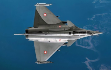 Rafale супраць J-16: французскі і кітайскі знішчальнікі ўпершыню правялі паветраны бой