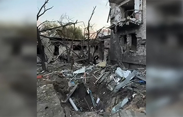 Новые детали удара РФ по Киеву и области: воронка посреди двора и 12 погибших