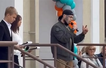 В России 1 сентября в школу пришел Z-военный и «обучал» детей