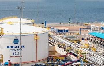 Под Петербургом пылает завод «Новатэк»