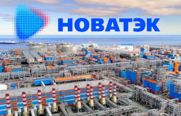 Пад Пецярбургам палае завод «Новатэк»