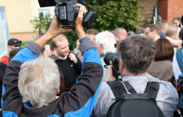 В Вильнюсе встретили освобожденных политзаключенных