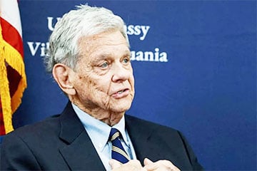 Коул: США освободят еще сотни белорусских политзаключенных