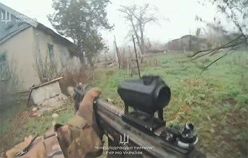 Ukrainian Special Forces Launched An Offensive And Took The Russians Prisoner