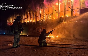 Расія атакавала шматпавярхоўкі, гандлёвы цэнтр і ВНУ ў Запарожжы