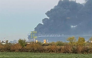 Украінскія дроны ўдарылі па ключавым НПЗ Расіі