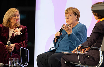 Merkel Called On The CDU To Draw On Adenauer's Principles Following Its Election Defeat