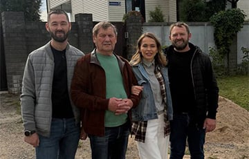 Звезда «Универа» Анна Хилькевич встретилась со своими родственниками из Беларуси