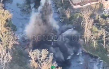MiG-29s Destroyed The Russians' Crossing Point With A Series Of Precision Airstrikes