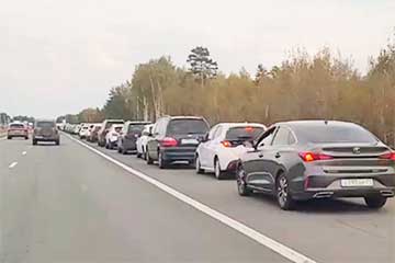 Рэгіён, які вырабляе бензін, сядзіць без бензіну