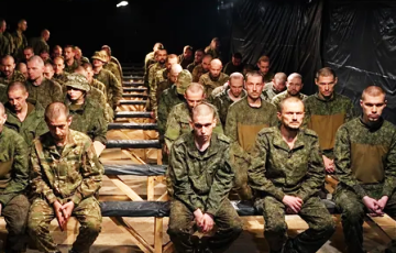 Самая массовая сдача в плен: российские военные рассказали о голоде и истощении