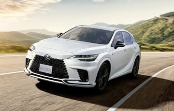 Абноўлены Lexus RX атрымаў важныя паляпшэнні
