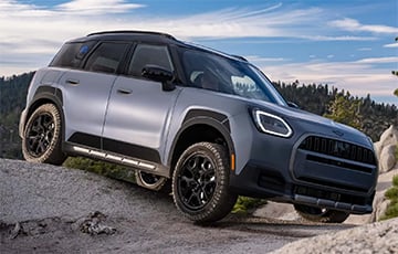 MINI превратила Countryman во внедорожник с поднятой подвеской
