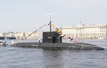 Расіяне апазорыліся з падлодкай «Лада»