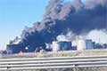 В Ростове-на-Дону третьи сутки горит нефтеналивной терминал
