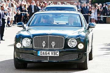 Bentley королевы Елизаветы выставили на торги