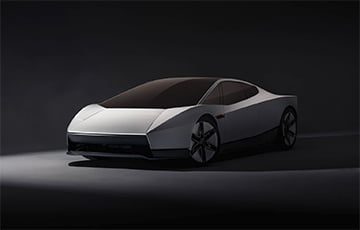 Кіраўнік Ferrari ацаніў новы аўтамабіль Tesla