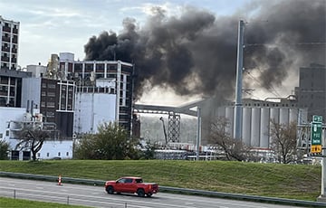 A Fire Broke Out At The World's Largest Quaker Oats Plant In The U.S.