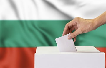 В Болгарии проходит первый тур президентских выборов