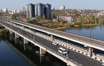 Город в дыму: ВСУ ударили по ключевому мосту в Воронеже