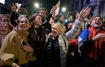 CNN: Политическая сенсация в Сербии