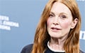 Julianne Moore Showed Off Her Unique Apartment With A Rooftop Terrace