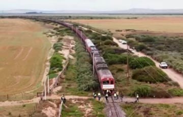 South Africa Tested The "World's Longest Train"