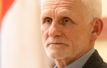 Алесь Беляцкий: Лукашенко понимает только позицию силы