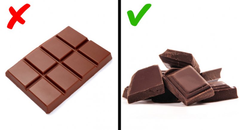 1 кусочек шоколада. Шоколадка целая. Шоколадка разделенная на кусочки. Плитка шоколада целая. Плитка шоколада поделенная на части.