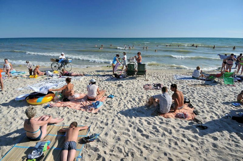 Куда белорусам поехать на море в августе: курорты в Украине.