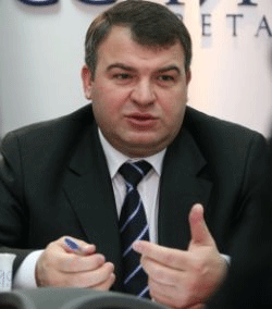 Россия не может одна противостоять НАТО и зовет Беларусь