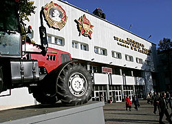 Worker of Minsk Tractor Plant: We are ordered to take at least one unpaid day off  a month