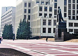 Radioactive tiles on Nezalezhnasti Square