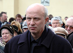 Alyaksandr Kazulin: “Other political prisoners must be released in short term”