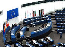 Европарламент: Украина имеет право защищаться